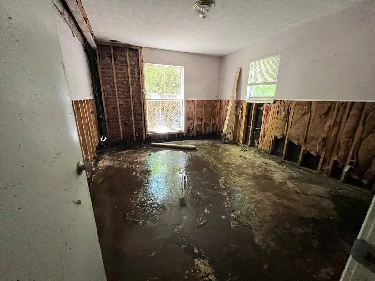 Water Damage Restoration services in Middletown, NJ